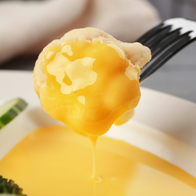 Wegański sos serowy